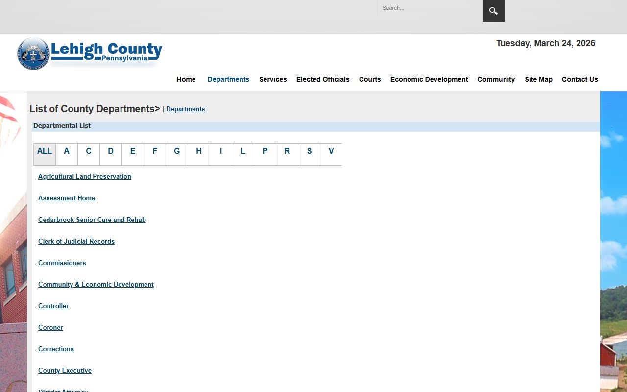 Lehigh County Courts Department page with online records access and court docket search tools